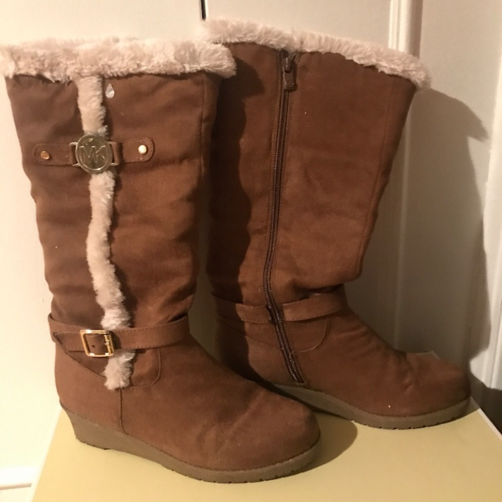 Camel colored knee high boots with trim fur